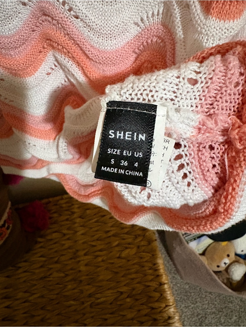 White and Coral Wave Light Weight Crewneck Sweater - Picture 2 of 2